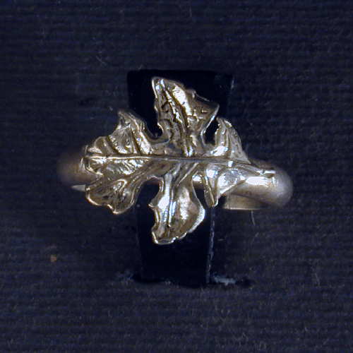 Sterling silver oak leaf ring