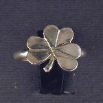 Sterling silver shamrock ring